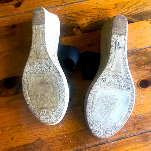 Charleston Shoe Co. Backless Cooper Wedge Heels - Picture 4 of 4